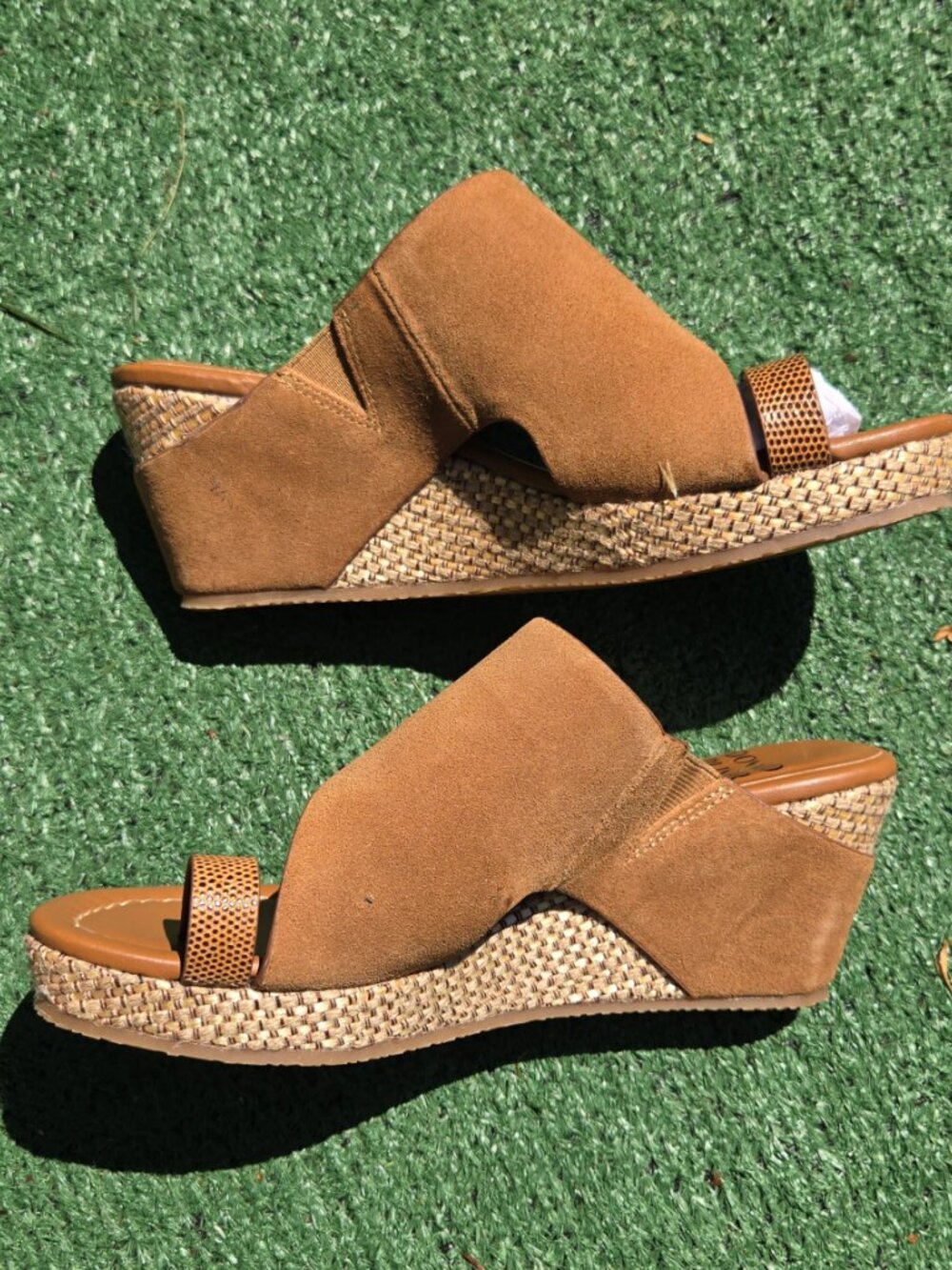 DONALD PLINER "Gyer" Wedge Sandals NEW IN BOX/SIZE 6M